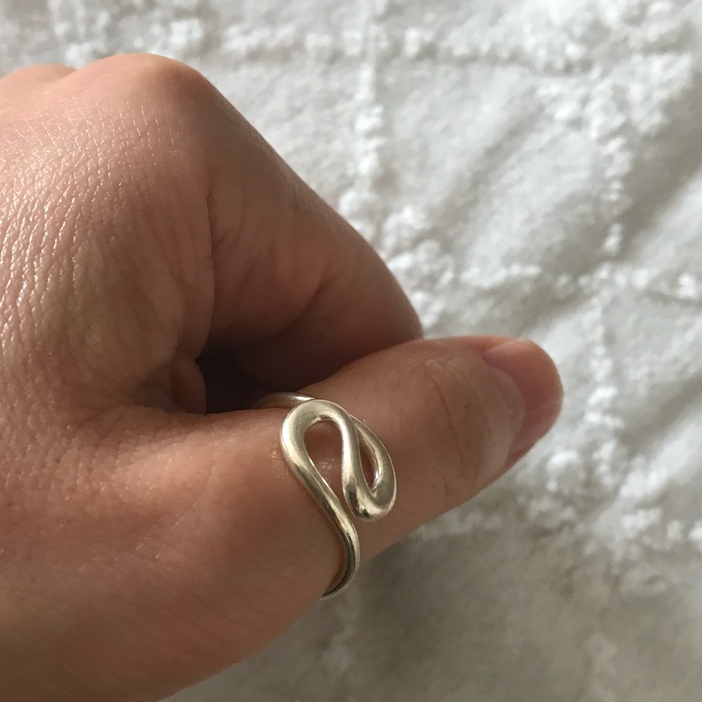 Vintage Tiffany Peretti Infinity Wave Ring